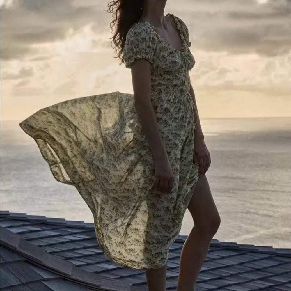 Women's High-Low Floral Midi Dress in Light Green